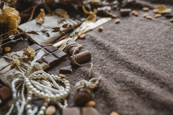Chocolate & Vintage-photos & Presets in Add-Ons - product preview 24