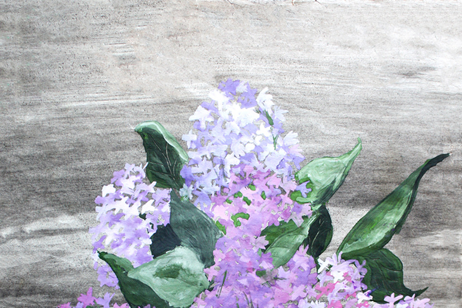 Bouquet of purple lillac flowers.