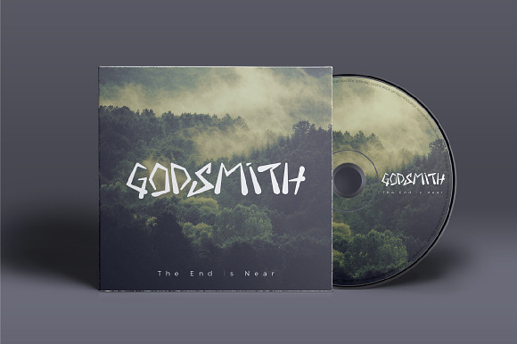 Godsmith Typeface in Display Fonts - product preview 1