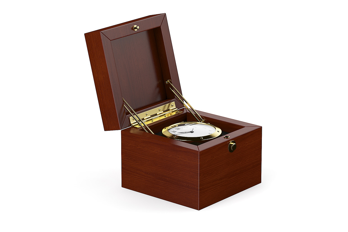 Golden Watch in Wooden Box in Appliances - product preview 8
