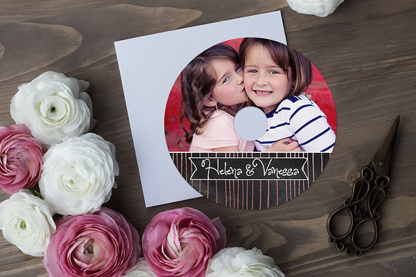 CD Label Template | Hugs and Kisses