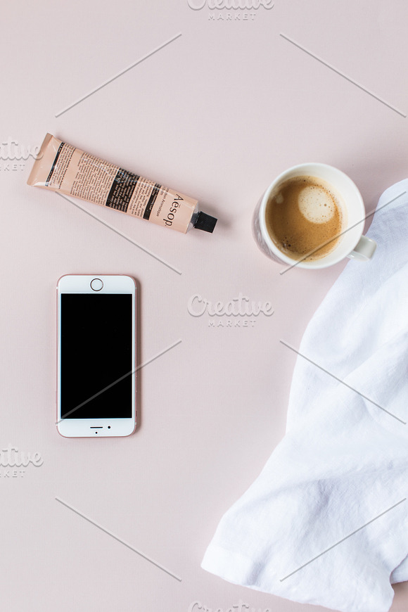 Dusty pink blog photos - 5 images in Product Mockups - product preview 3