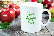 Coffee mug mockup with apples