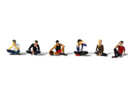 Low Poly People Sit