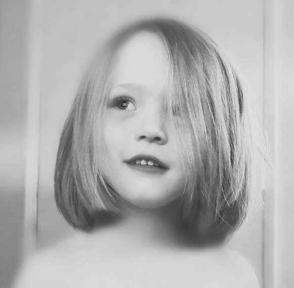 16 Awesome B & W Portrait Presets in Add-Ons - product preview 5