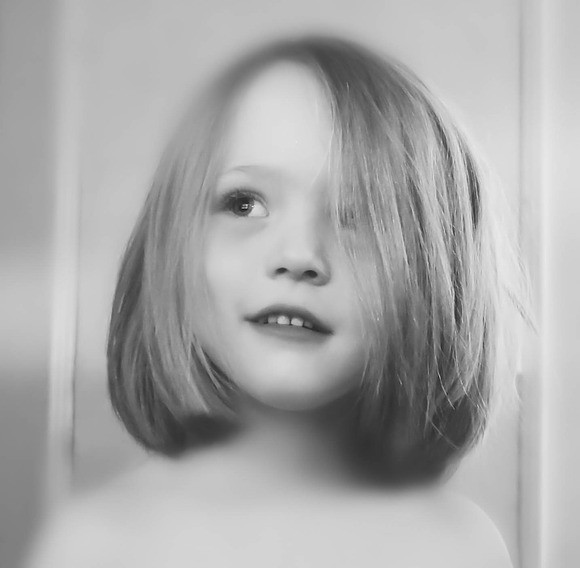16 Awesome B & W Portrait Presets in Add-Ons - product preview 6