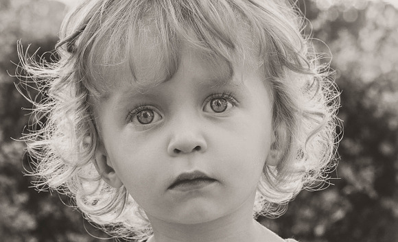 16 Awesome B & W Portrait Presets in Add-Ons - product preview 11