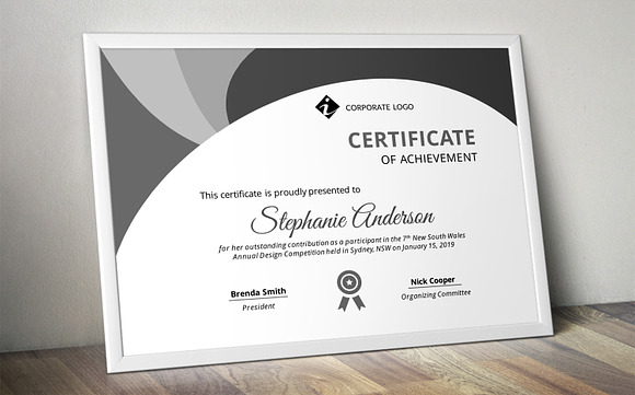 PowerPoint certificate in Stationery Templates - product preview 3
