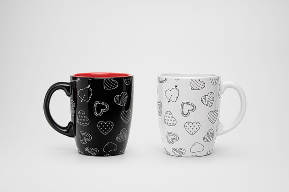 Hand drawn hearts + seamless pattern in Patterns - product preview 1
