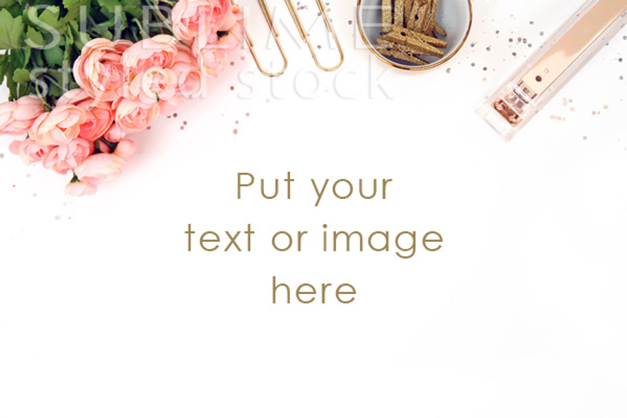 Styled Stock Desktop~Roses with gold