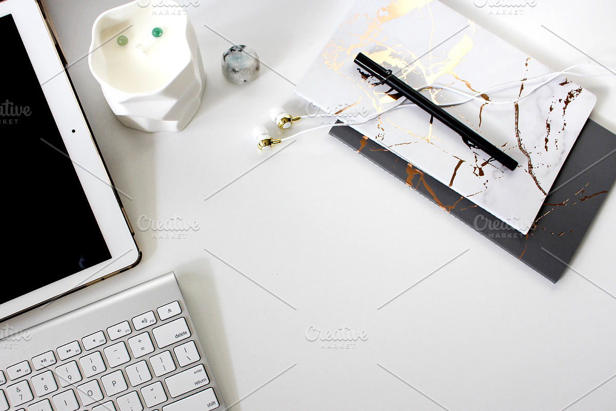iPad & Marble Notebooks Desktop in Instagram Templates - product preview 8