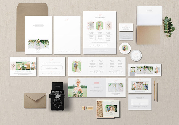 Photographer Marketing Set in Magazine Templates - product preview 3