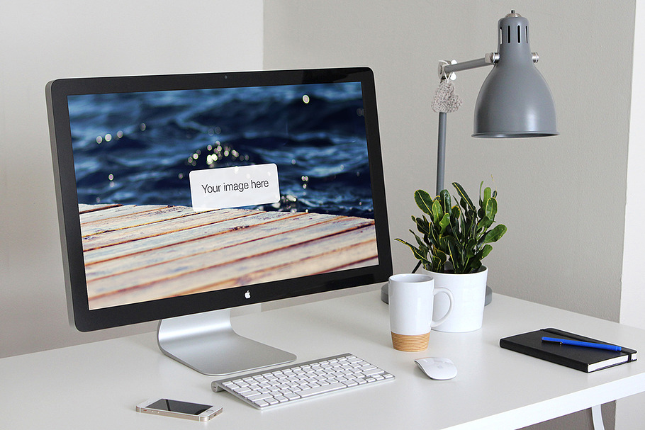 Thunderbolt Display Mockups in Mobile & Web Mockups - product preview 8