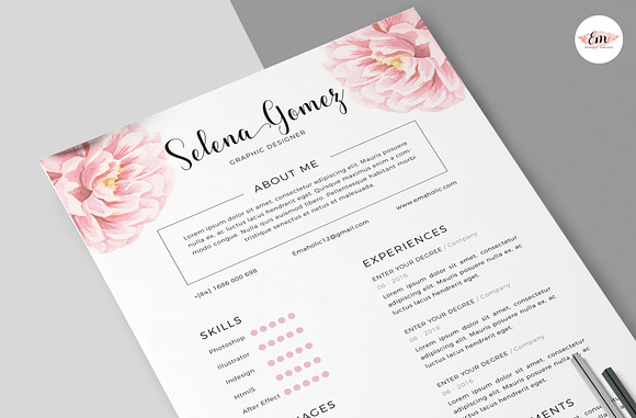 Elegant Floral CV Template in Stationery Templates - product preview 4
