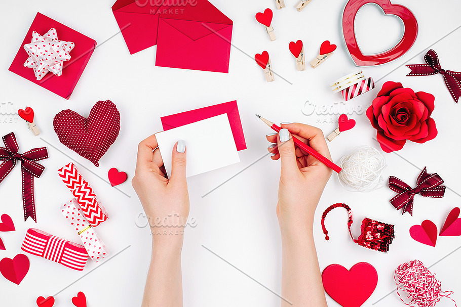 Romantic red decoration in Print Mockups - product preview 8
