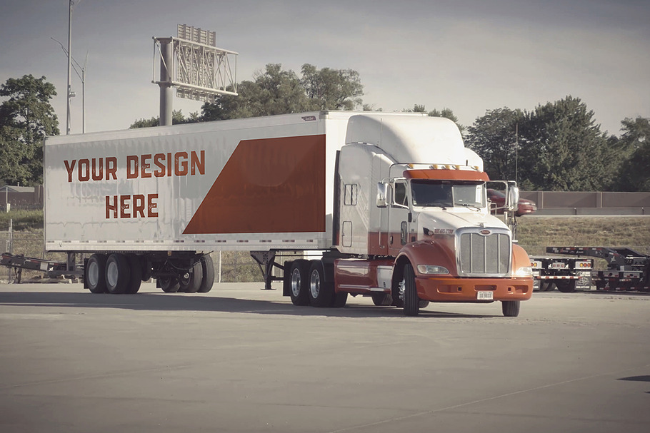 Download 12 PSD Truck Trailer Mock-up | Creative Mockup Templates ...