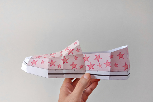 DIY Canvas Shoe - 3d papercrafts in Templates - product preview 1
