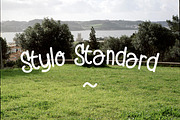 Stylo Standard - hand drawn font