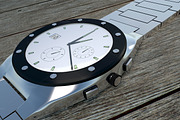 Silver luxury wristwatch