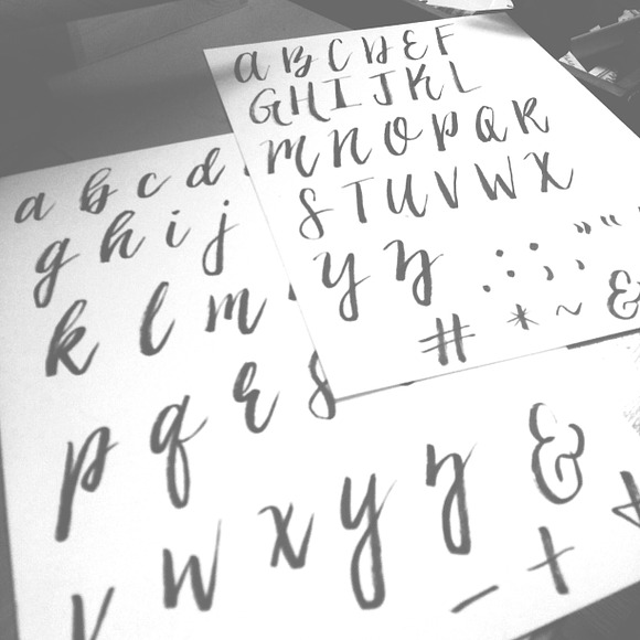 Ashley Brush Script in Brush Fonts - product preview 3