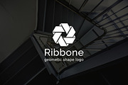 Ribbone : Geometric Shape Logo