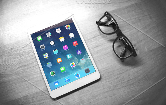 Desktop and iPad MockUp in Mobile & Web Mockups - product preview 2