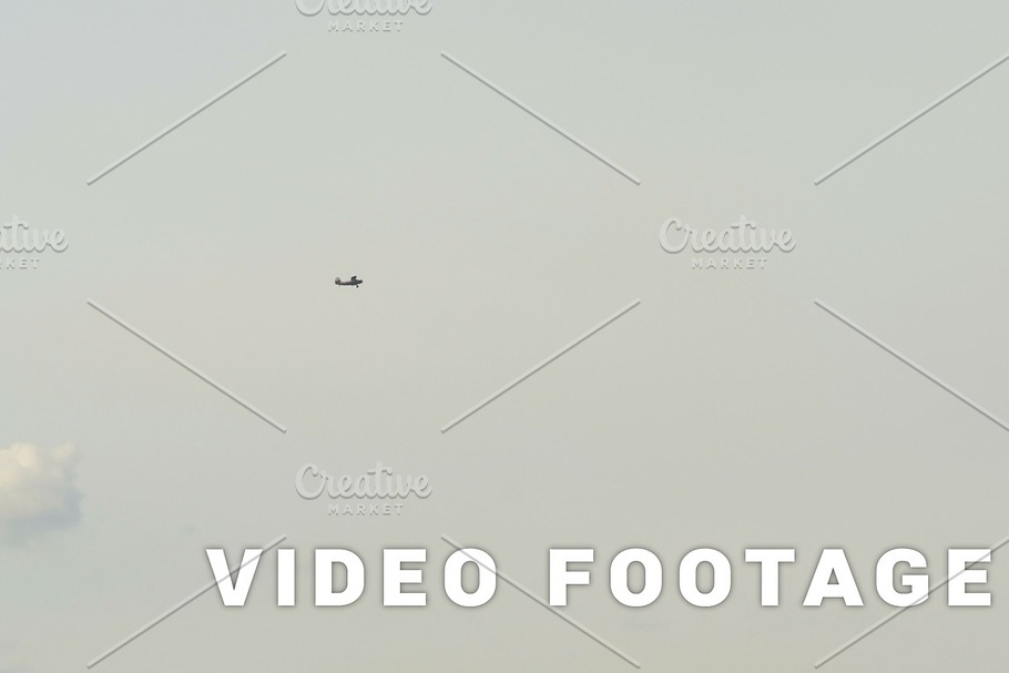 Small aiplane in the sky - slowmotion 60 fps in Graphics - product preview 8