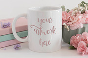 Mug mockup - pink carnations