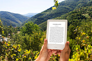 E-Book Reader, MockUp, Outdoor