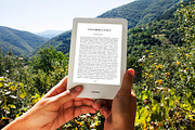 E-Book Reader, MockUp, Outdoor
