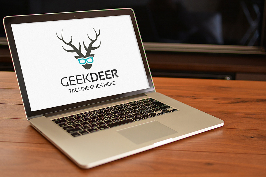 Deer Geek Logo