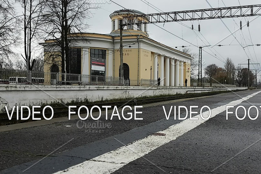 Railway station Krasnoe Selo, platform for train