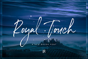 Royal Touch Font