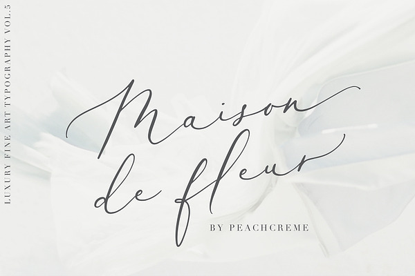Maison de fleur //Luxury Script Font