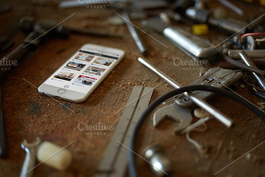 iPhone 6 Workshop Tools Mockup PSD