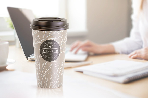 Large Coffee Cup Animated Mockup in Product Mockups - product preview 9