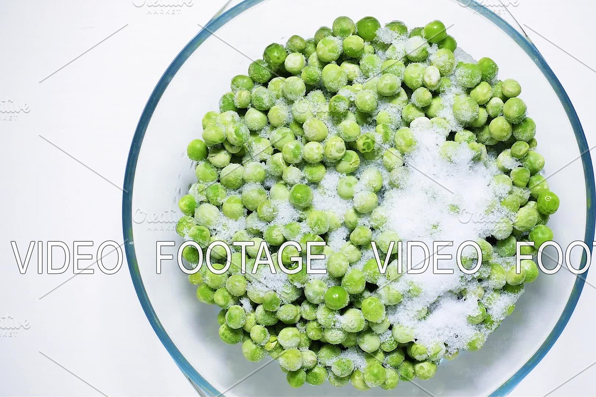 Time-lapse defrost green peas view from above in Graphics - product preview 8