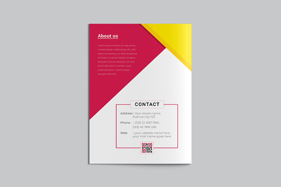 Cretive Bifold Brochure Design in Brochure Templates - product preview 3