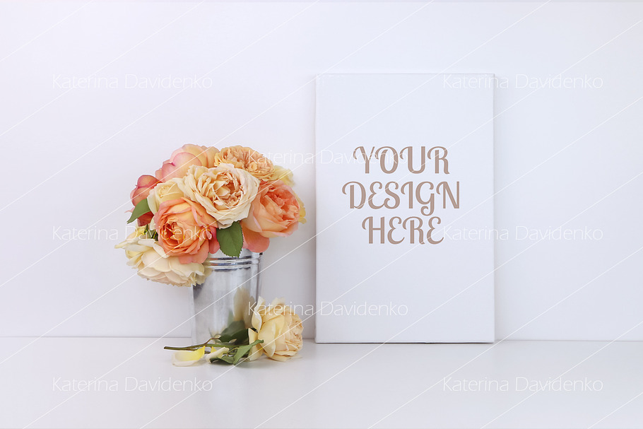 Canvas mock up, roses, smart object