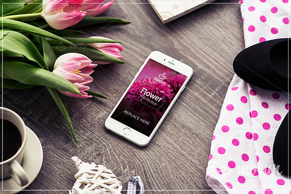 8 PSD Flower Mockups in Product Mockups - product preview 1