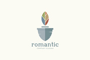 Romantic Leaf Logo