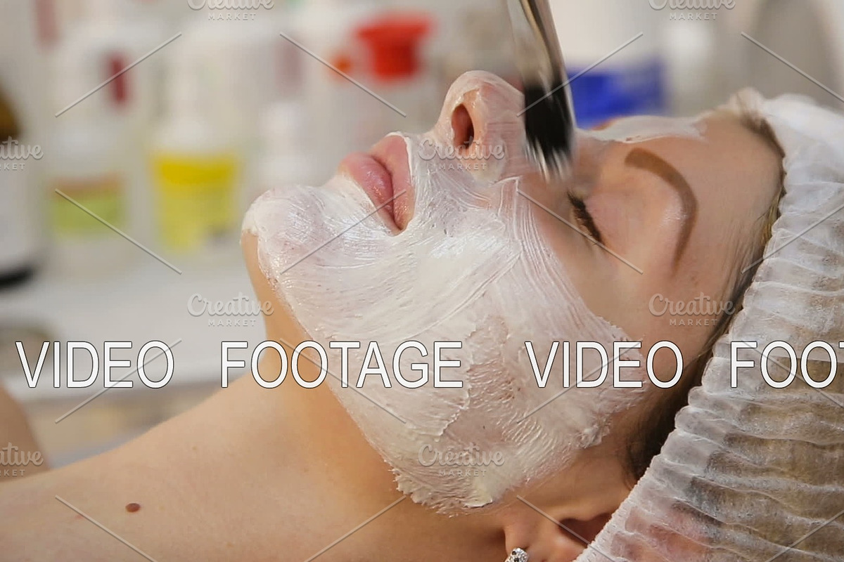 Face mask being applied during spa in Graphics - product preview 8