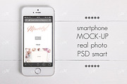 Smartphone Mock-up. PSD Smart Object