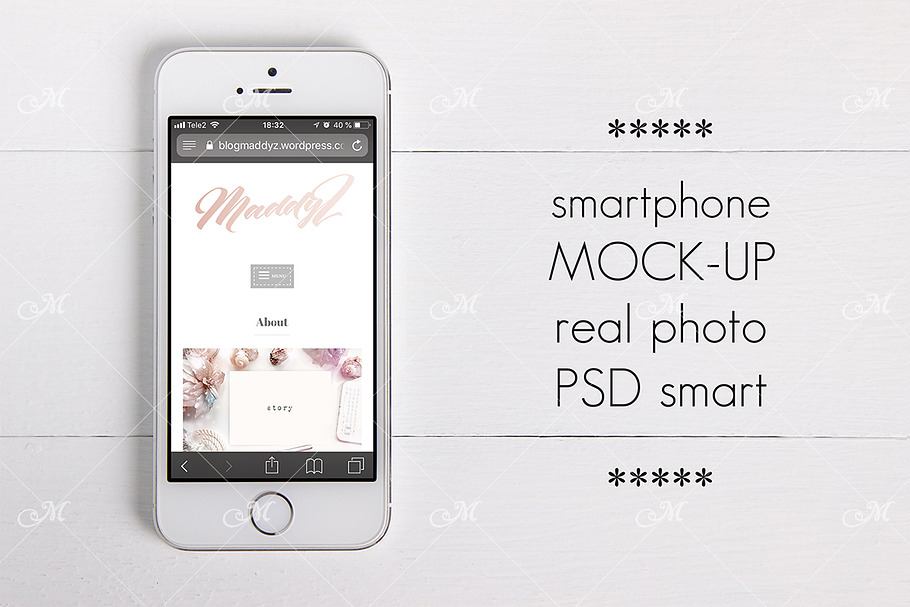 Smartphone Mock-up. PSD Smart Object