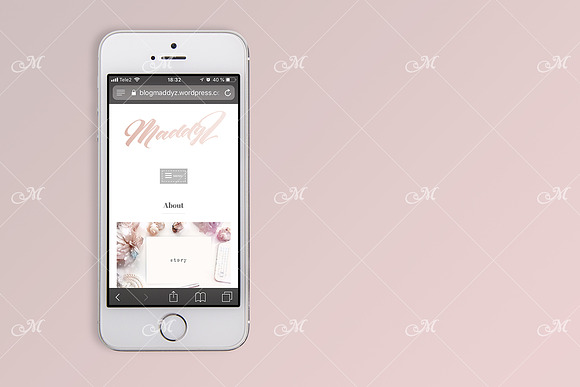 Smartphone Mock-up. PSD Smart Object in Mobile & Web Mockups - product preview 3