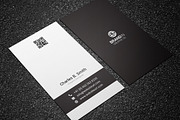 Minimal Black & White Business Card