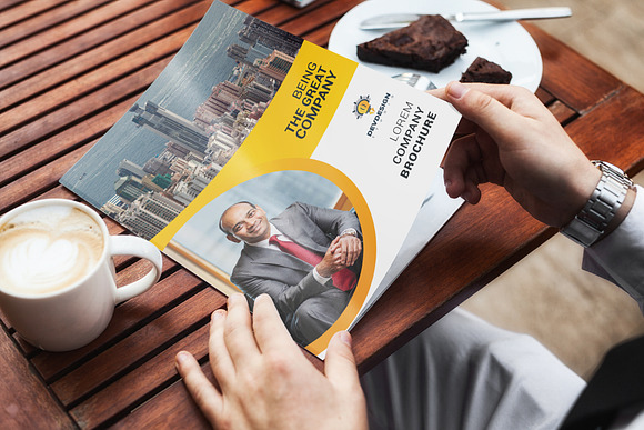 Creative Corporate Brochure Design in Brochure Templates - product preview 2