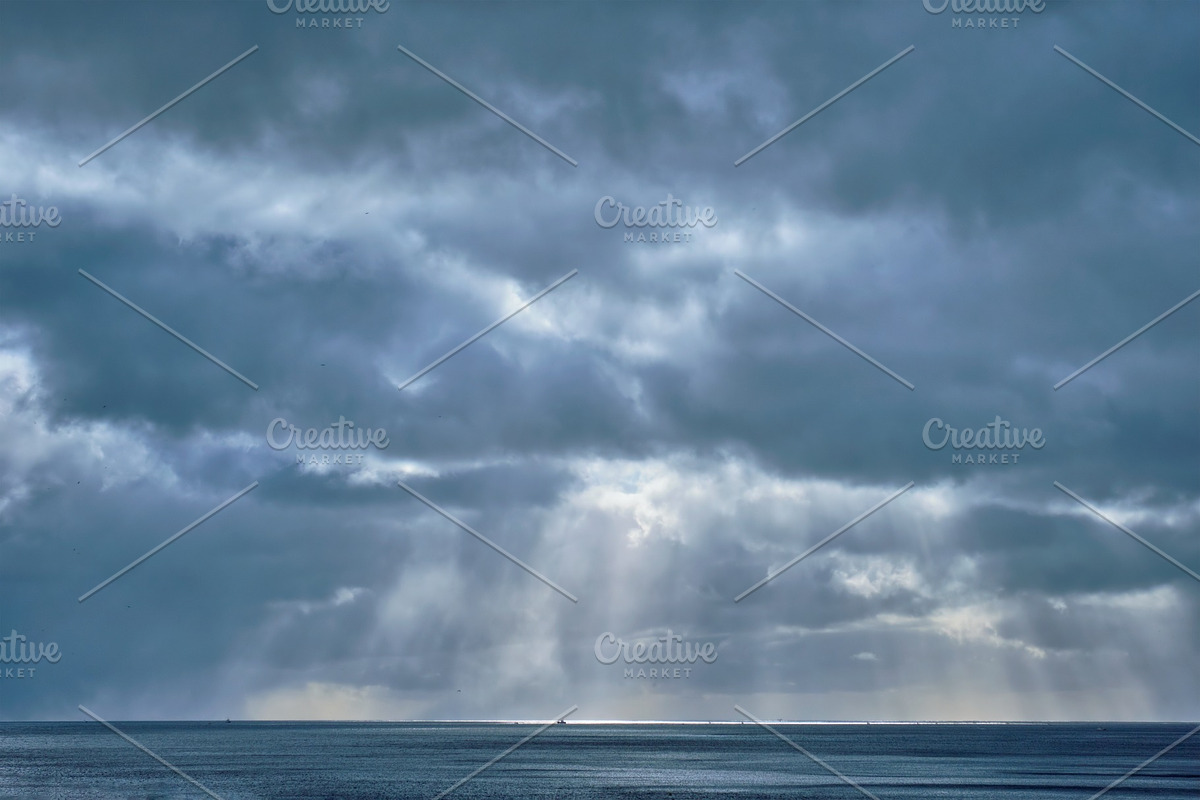 Norwegian sea in winter with sun in Graphics - product preview 8