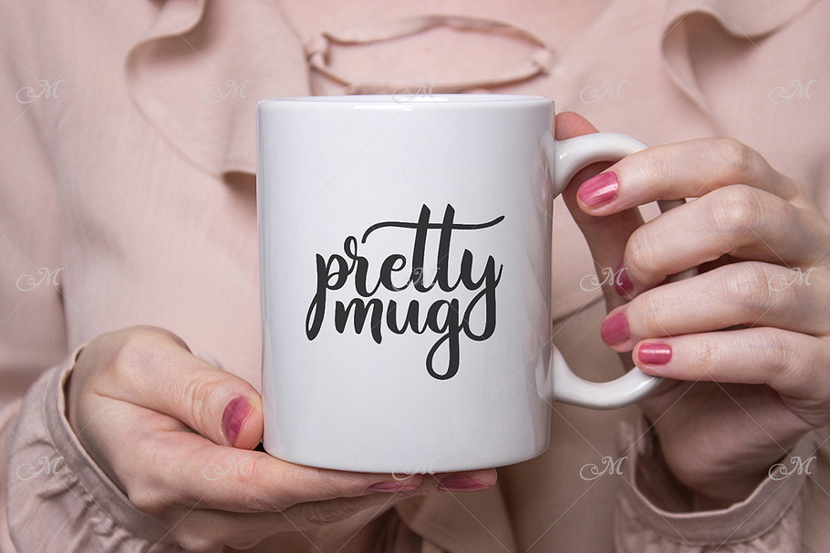 Pretty Mug Mockup. PSD+JPEG