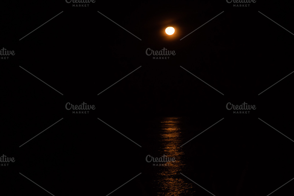 moonlight at sea in Graphics - product preview 8